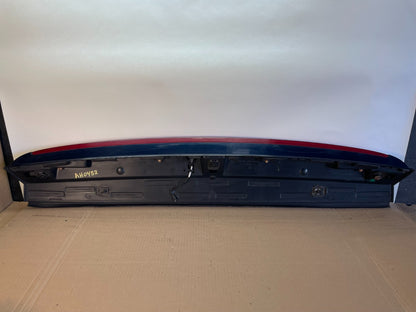 2007 - 2014 Cadillac Escalade Rear Upper Spoiler 3rd Third Brake Light AH0452 DG5