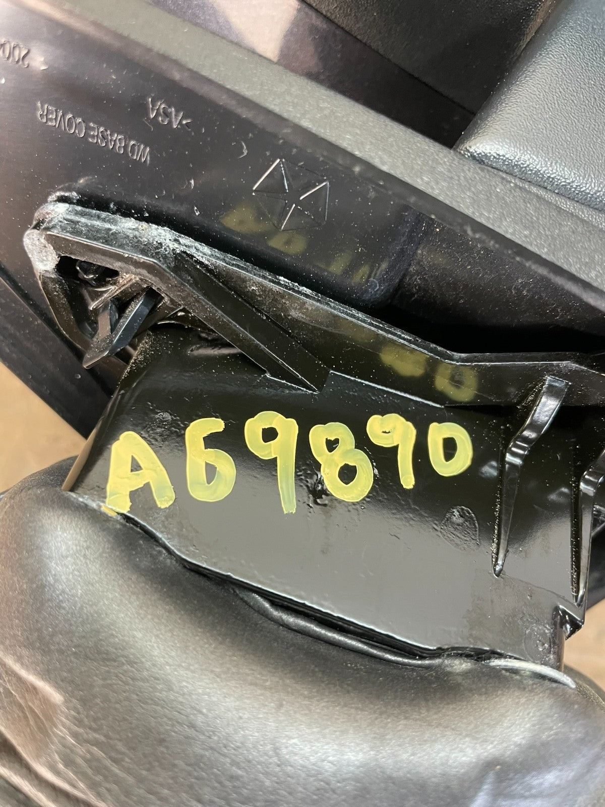 2011 to 2013 Dodge Durango Right Passenger Turn Sgn View Door Mirror AG9890 DW9