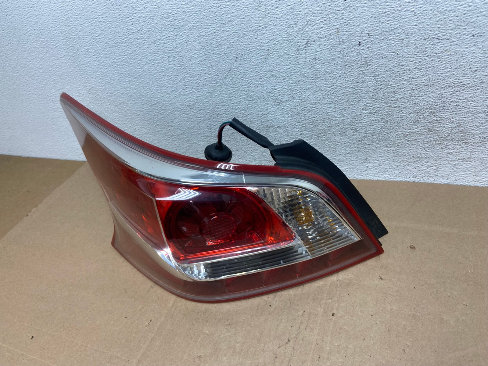 2013 2014 2015 Nissan Altima Left Driver LH Side Tail Light AE4967 LK1