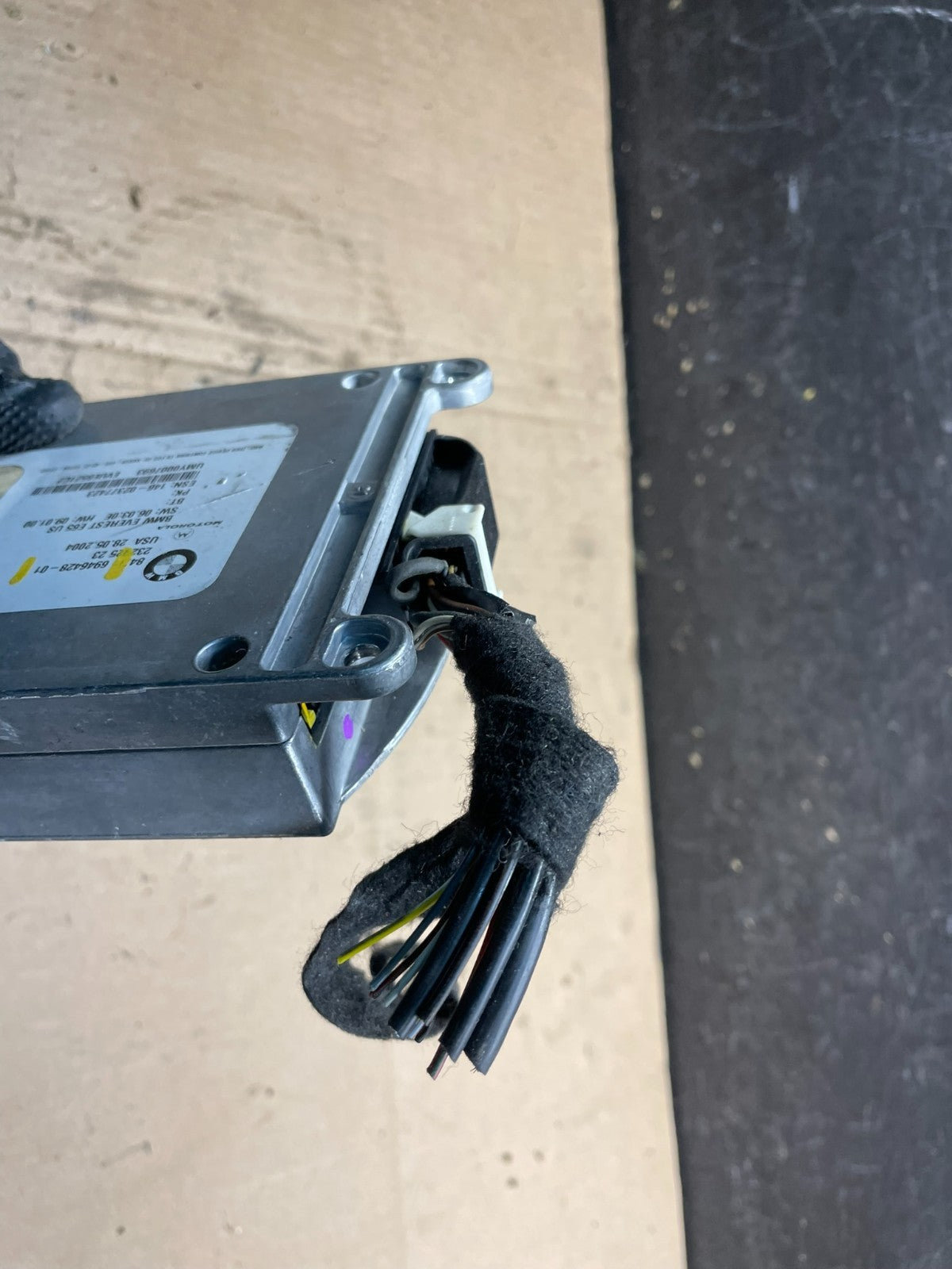 2002 to 2005 Bmw Bluetooth  Control Module Computer Telematics OEM t7474 DG2