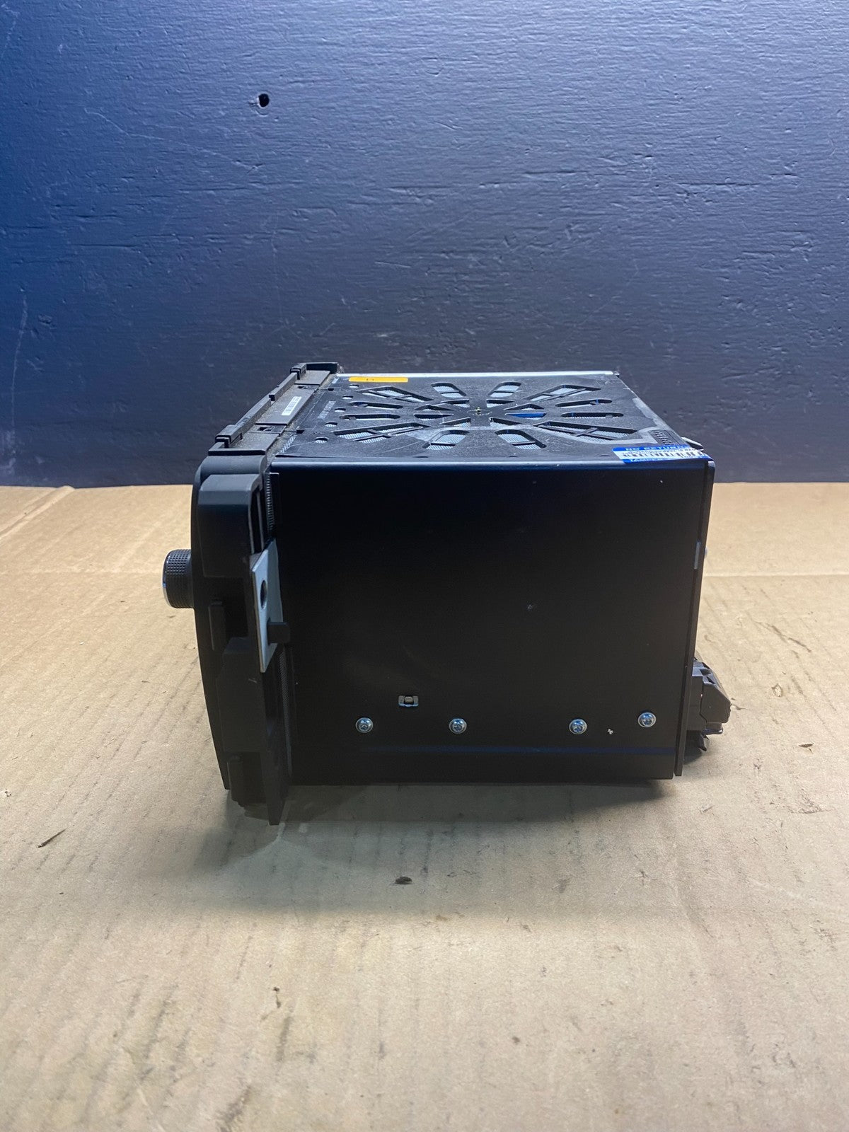 2013 2014 GMC Acadia Radio Display Screen AM/FM AUX OEM AB7450 DG1