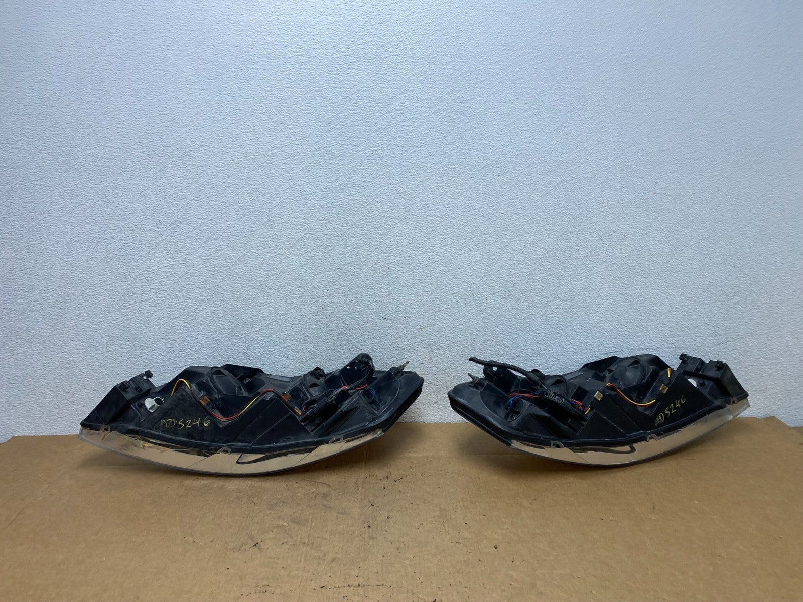 2006 - 2013 Chevrolet Impala Left+Right Set Headlights Halogen AD5246 DW8