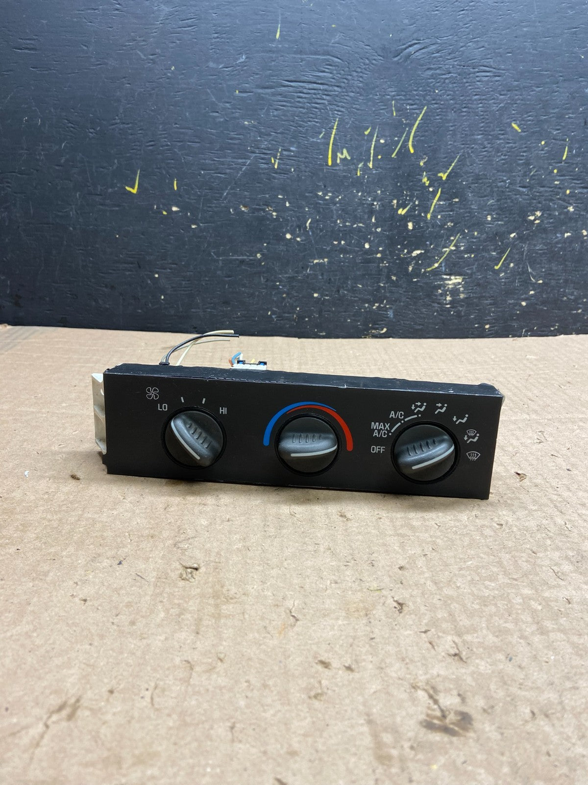 2001 - 2007 GMC Chevrolet Express 1500 Climate Control A/C z0197 DG0
