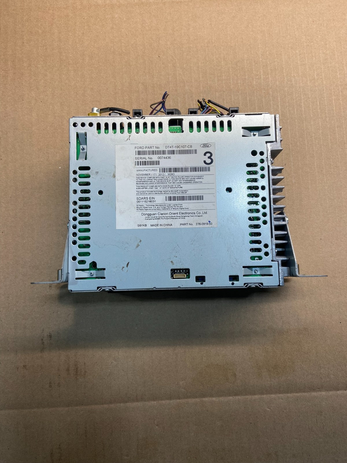 2013 to 2014 Ford Edge AM/FM Radio Reciever OEM y7552 DG3