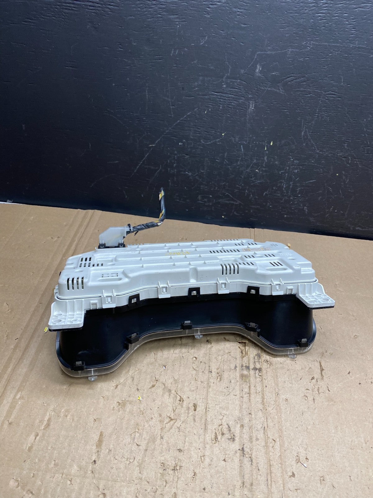 2010 Ford E150 E250 E350 VAN Gauge Speedometer Cluster ab9127 DG5