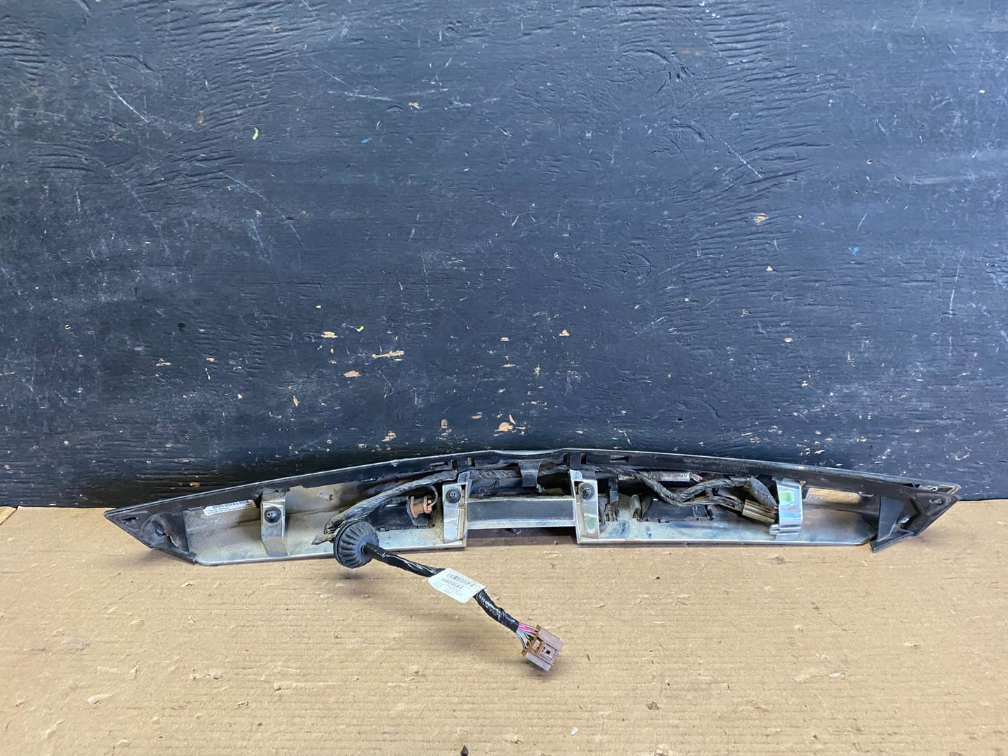 2010-2015 Cadillac SRX Rear Liftgate Tailgate Finish Molding W/ Camera S1458 DG6