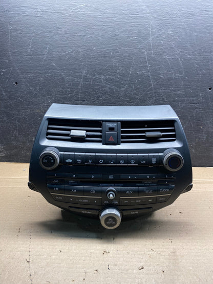 2008 - 2012 Honda Accord Front Radio AM FM CD Player AH7539 DG0