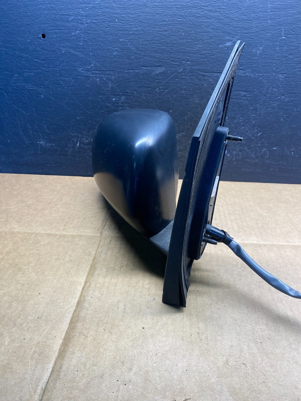2006 to 2010 Toyota Sienna Right Passenger View Mirror AD3566 DW2