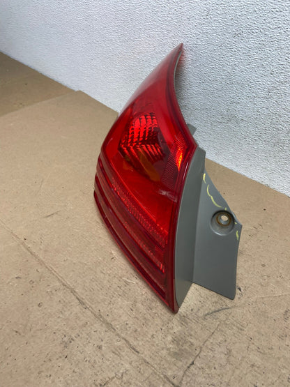 2008 to 2015 Nissan Rogue Left Driver Lh Side Tail Light AF5130 LK1