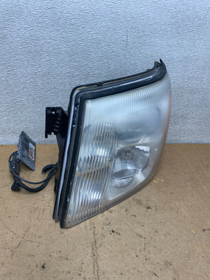 2002 to 2006 Cadillac Escalade Left Driver Lh Xenon HID Headlight Oem X7033 DW2