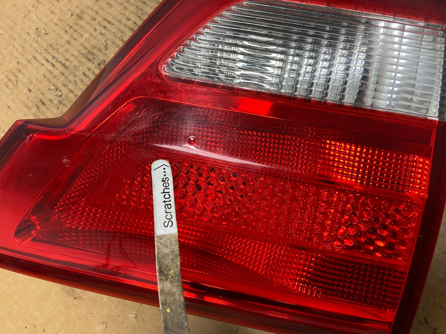2011-2013 Jeep Grand Cherokee Left Driver Side Lh Inner Tail Light AE0239 LK3