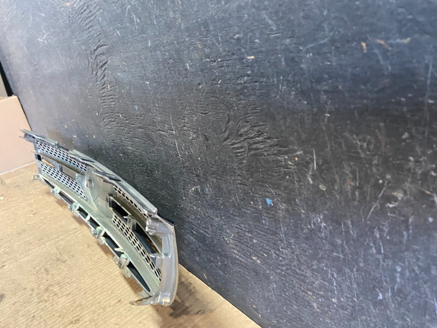 2006 2007 2008 Kia Sportage Front Upper Grille Grill O6147 PS7