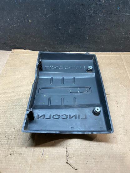 2007 to 2014 Lincoln Navigator 5.4L V8 Engine Motor Cover i3187 DG14