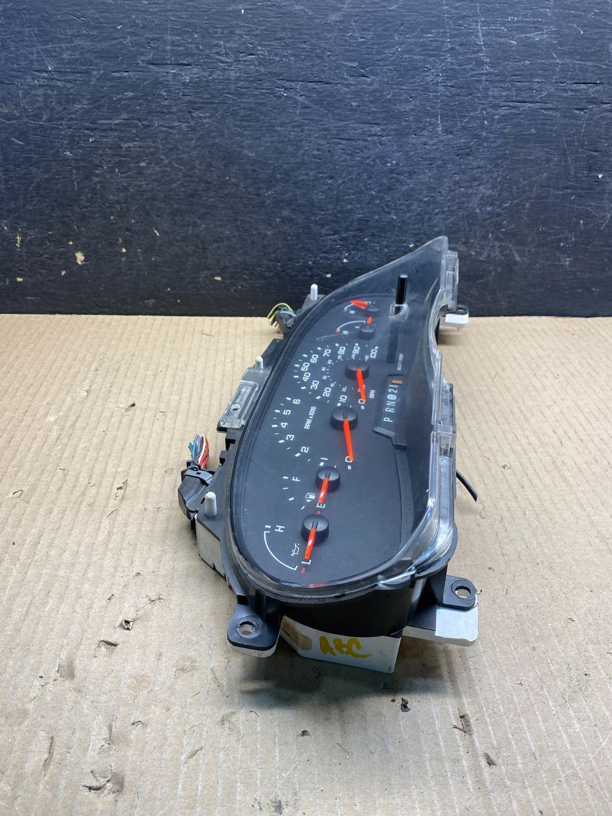 2006 Ford E350 Gauge Speedometer Cluster AI4875 DG2