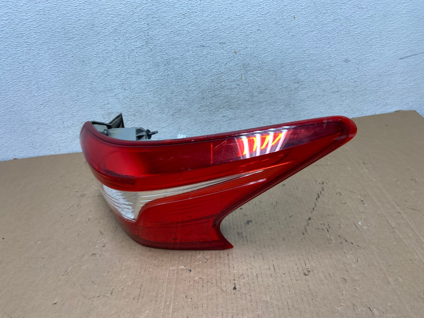 2016 2017 2018 Nissan Sentra Right Passenger RH Side Tail Light AD7992 LK1