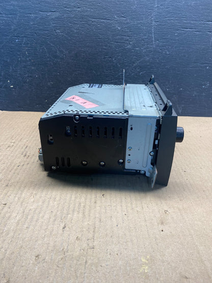 2006 - 2011 Lincoln Town Car AM/FM Radio CD Player ae6397 DG2
