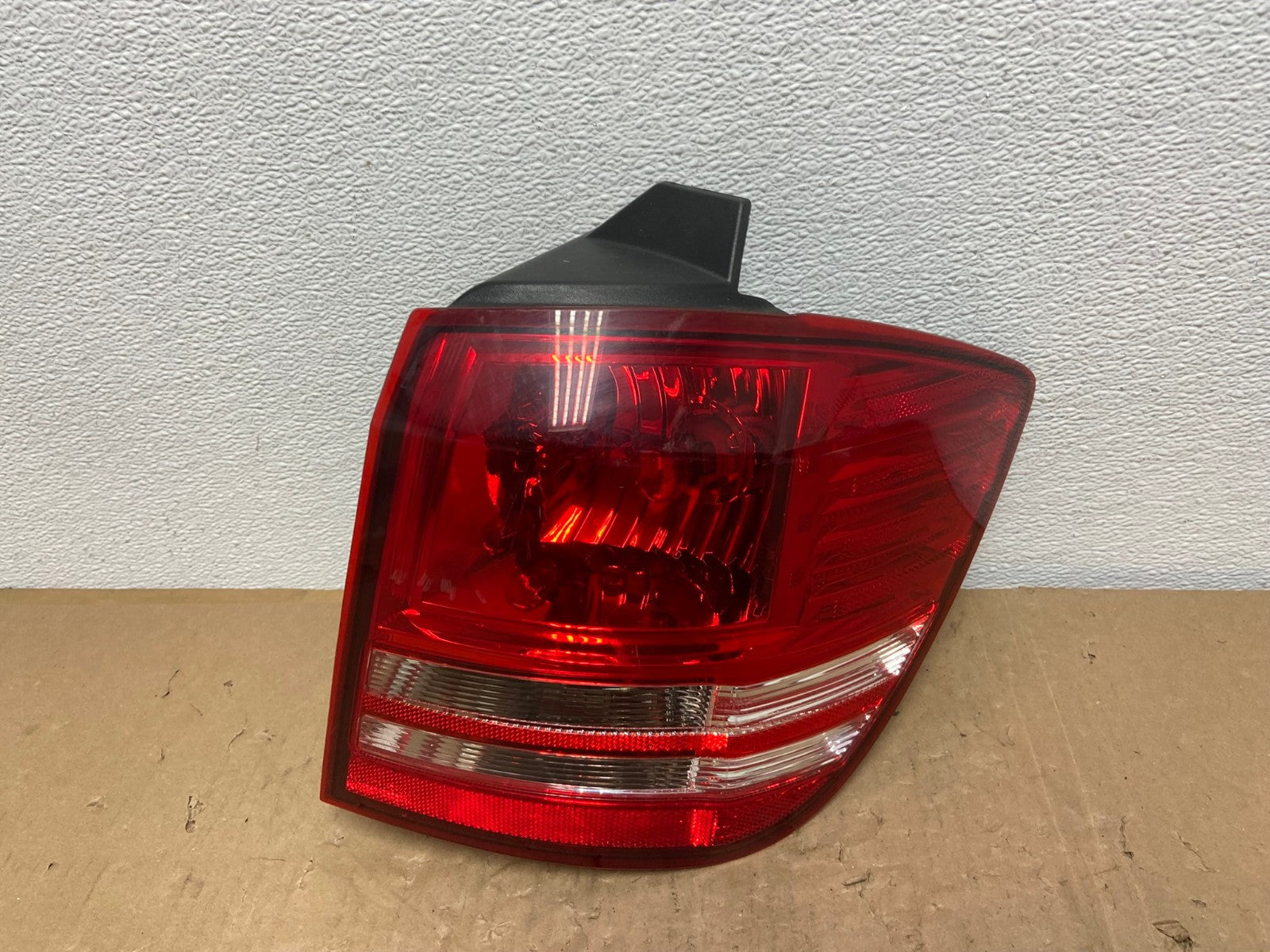 2009 - 2011 Dodge Journey Right Passenger Side Tail Light DEPO AB6717 LK0
