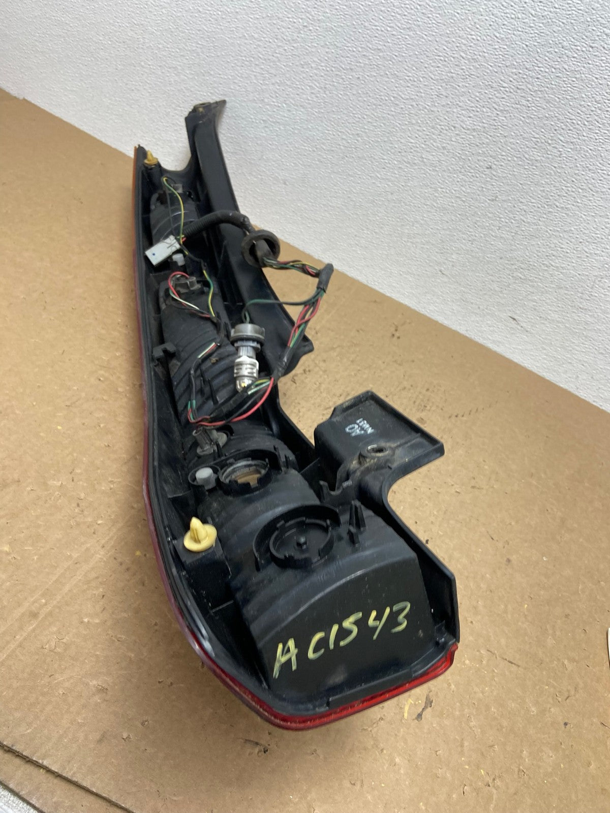 2002 - 2004 Honda Crv Cr-v Right Passenger Rh Side Tail Light OEM AC1543 LK7