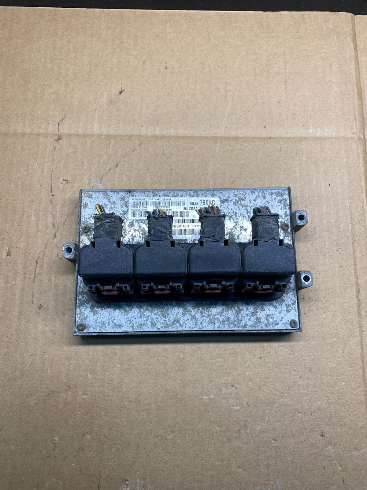 2003 Dodge Ram 1500 5.7L ECU ECM Engine Control Computer AI9868 DW0