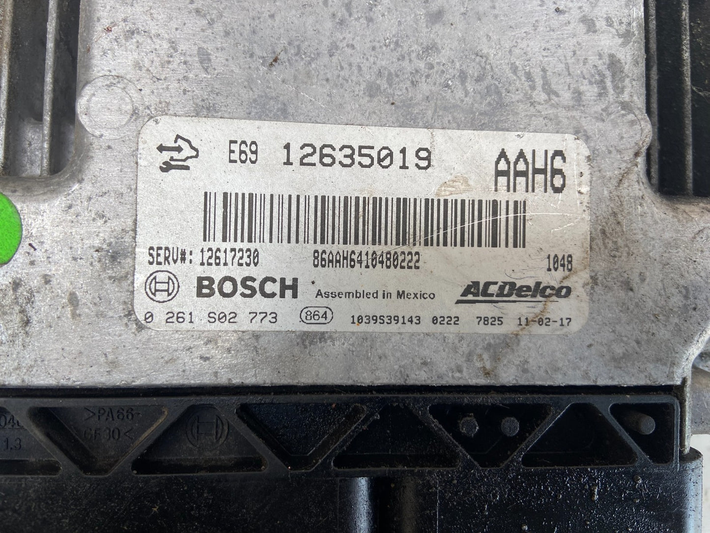 2010 2011 GMC Acadia Traverse Engine Control Module ECM ECU 12635019 AD2879 DW2