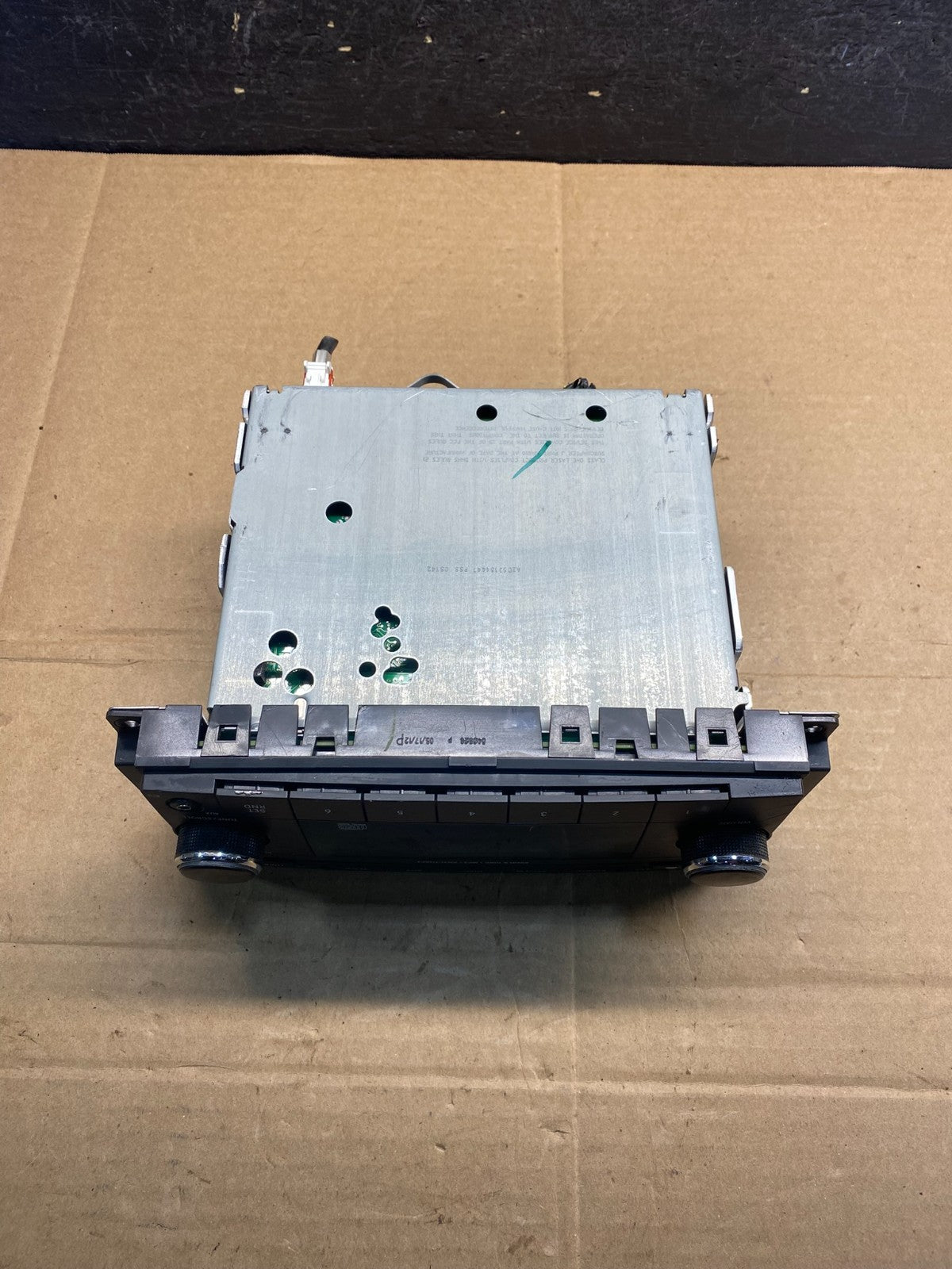 2007-2012 Chrysler Dodge Jeep Ram Radio CD MP3 AUX Receiver AE8252 DG4