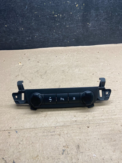 2007 - 2014 Chevrolet Tahoe Yukon Pedal Traction Control Switch AH5341 DG0