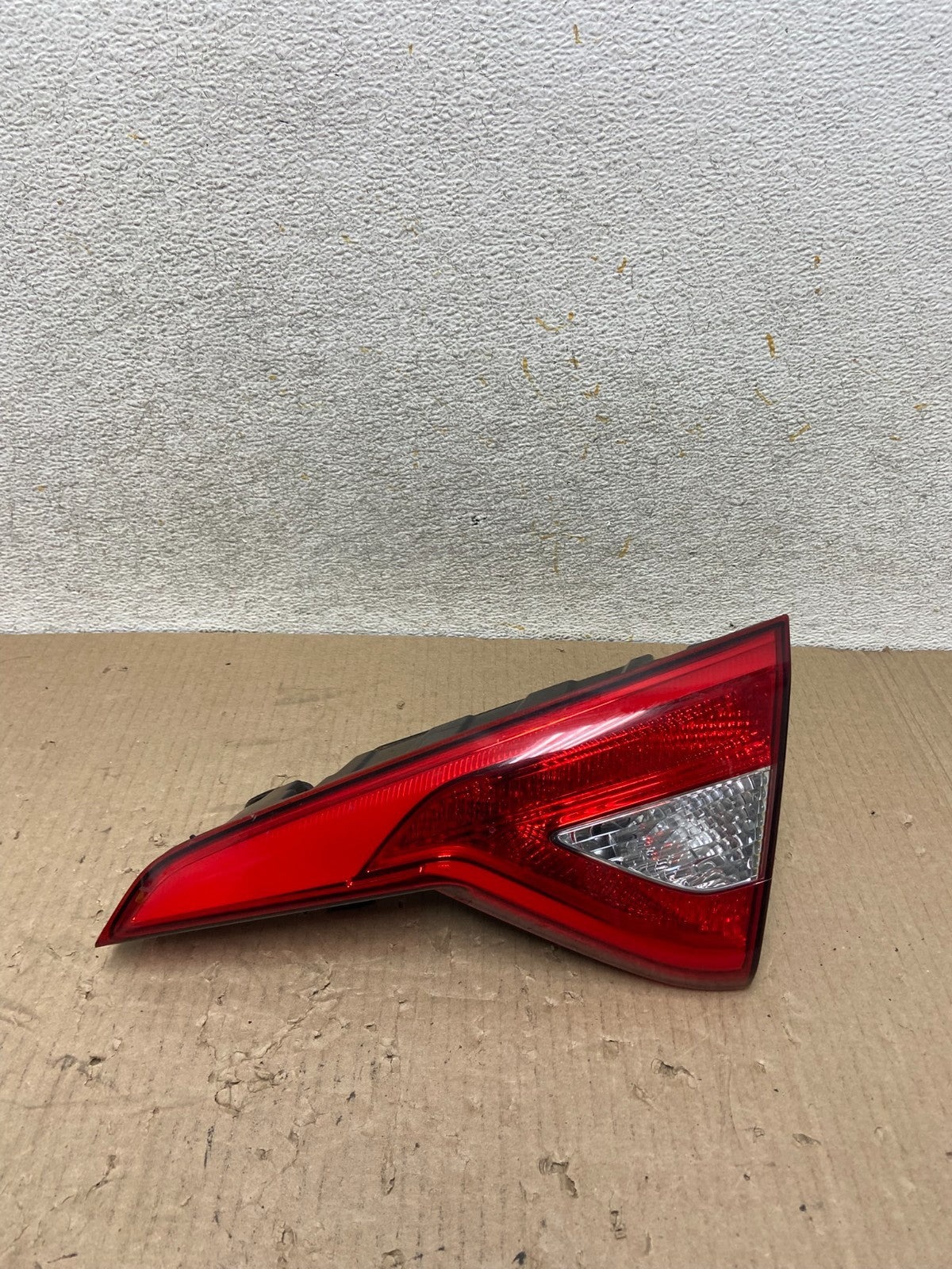 2015 2016 2017 Hyundai Sonata Right Passenger RH Inner Tail Light AJ1802 LK0