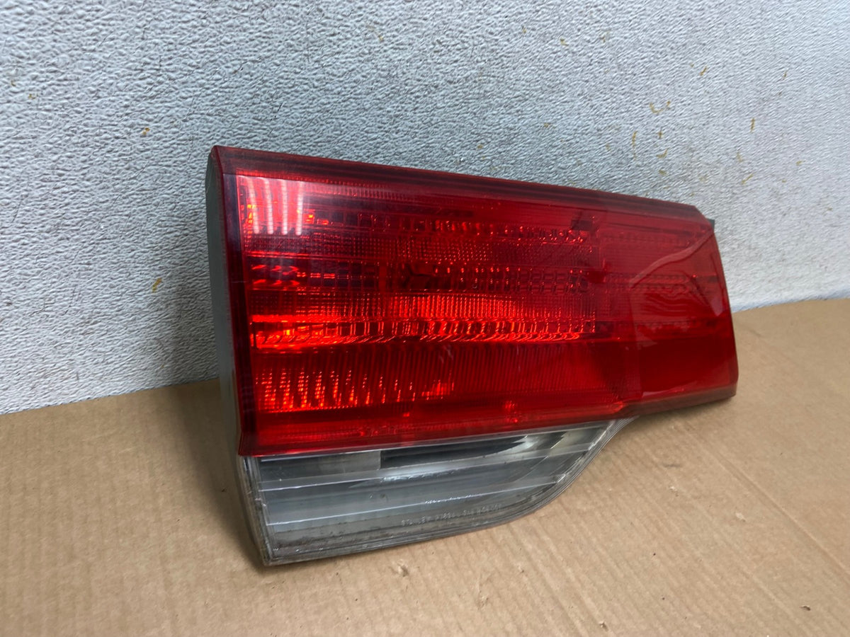 2008 to 2010 Honda Odyssey Left Driver LH Side Tail Light Inner AI5710 LK2
