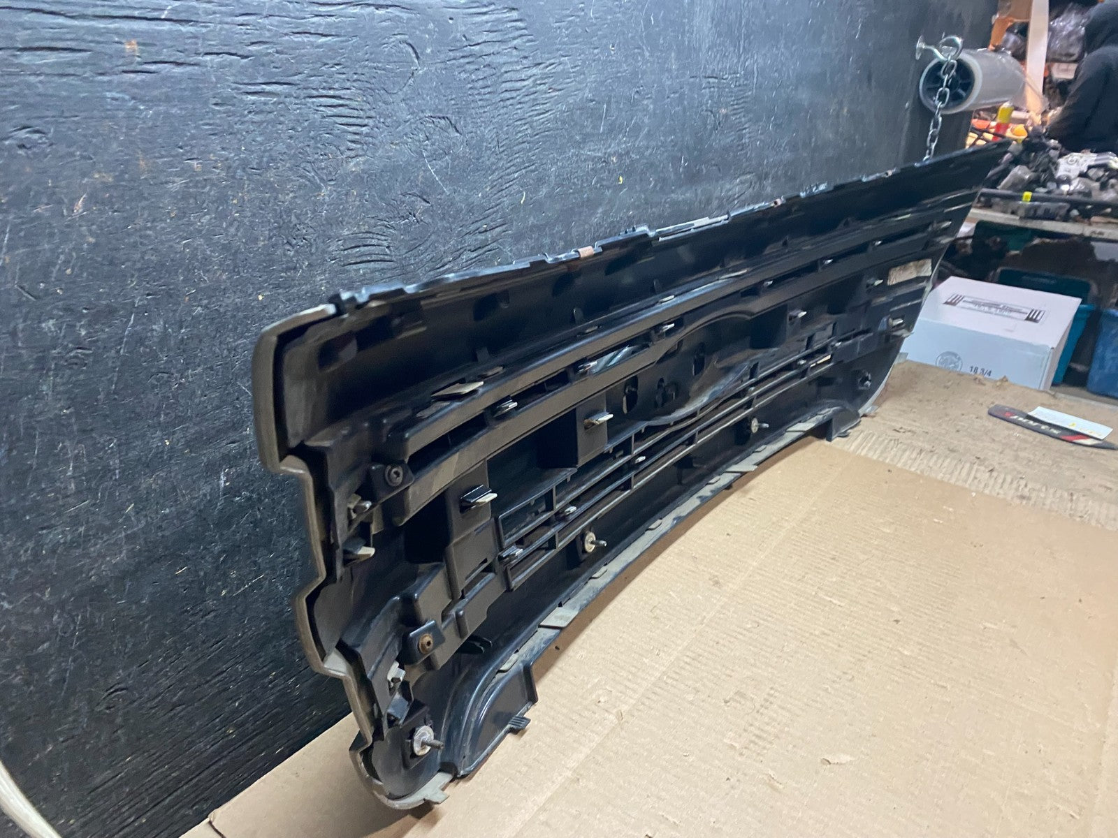 2011 to 2015 Ford Explorer Upper Front Grill Grille Oem W5954 DG10
