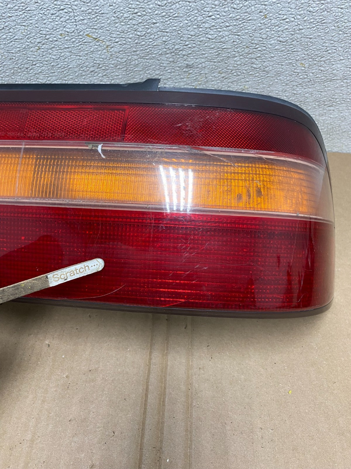 1995 1996 Lexus ES300 Right Passenger RH Side Tail Light Oem T8113 DW3