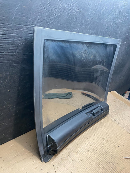 1984 to 1992 Pontiac Firebird Right Passenger Side Sunroof Top Glass V71936