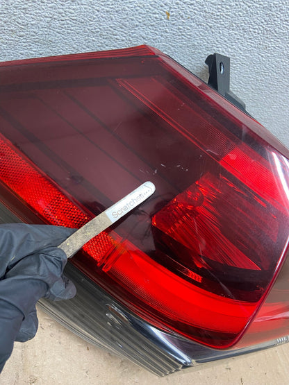2017 - 2020 Nissan Rogue Outer Left Driver LH Side Tail Light AG5350 LK4