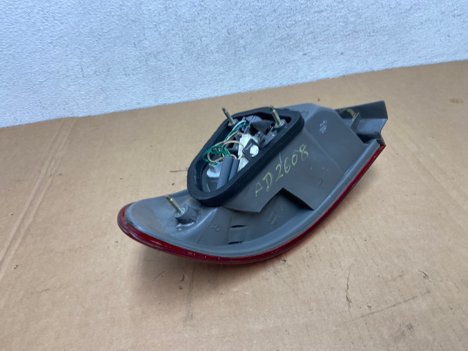 1998 1999 2000 Toyota Corolla Right Passenger Side Tail light AD2608 LK5