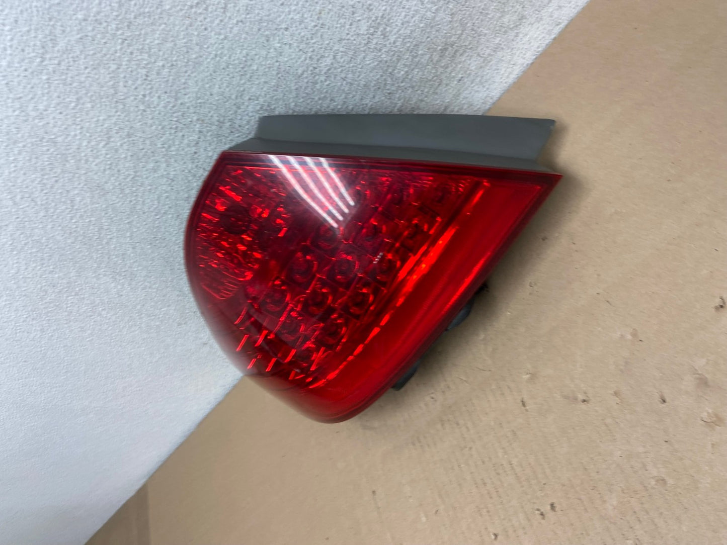 2006 - 2007 Honda Accord Left Driver Lh Side Tail light AG6646 LK1