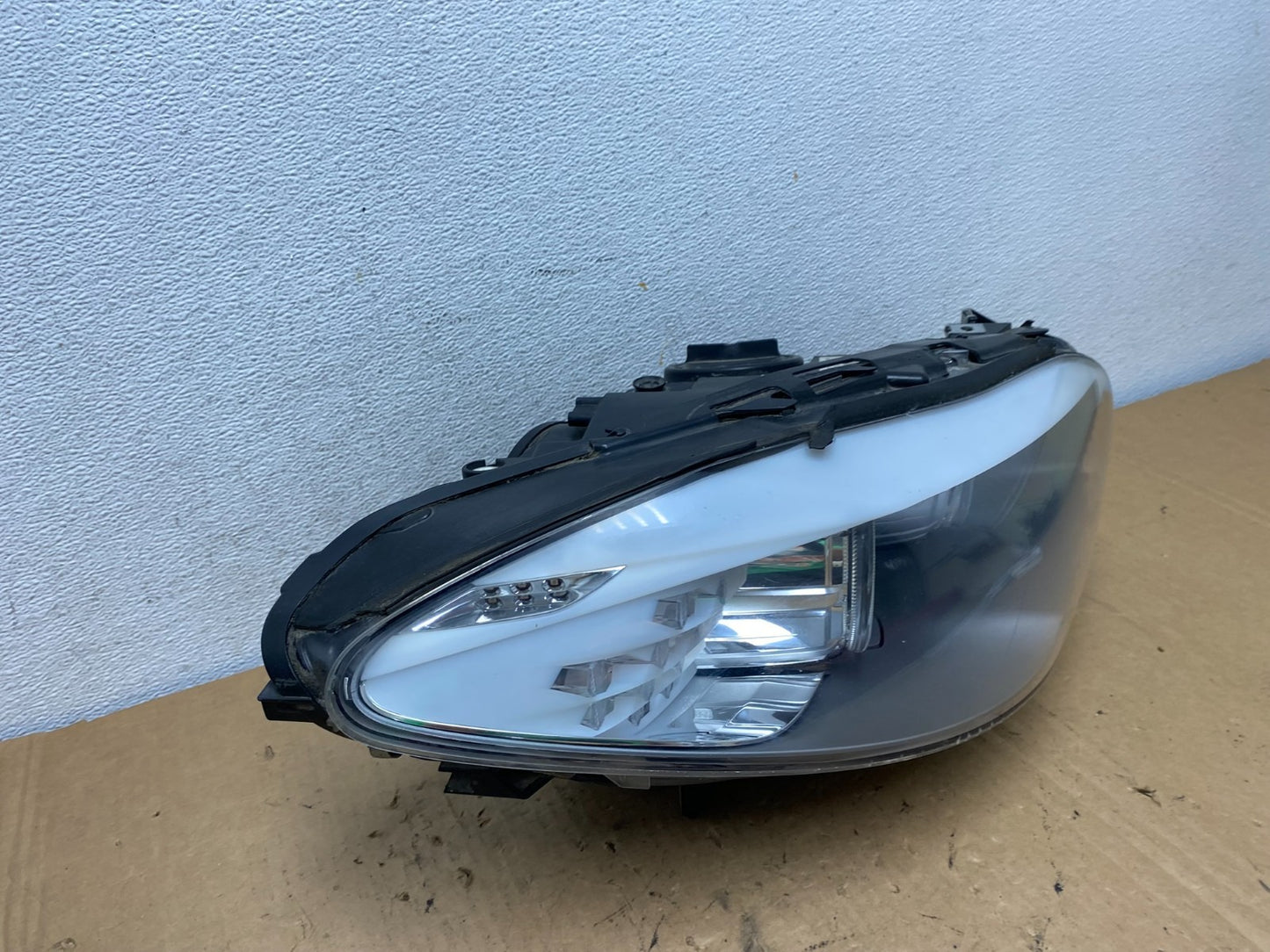 2011-2013 BMW 5 Series F10 Right Passenger Xenon HID AFS Headlight AD3237 DW2