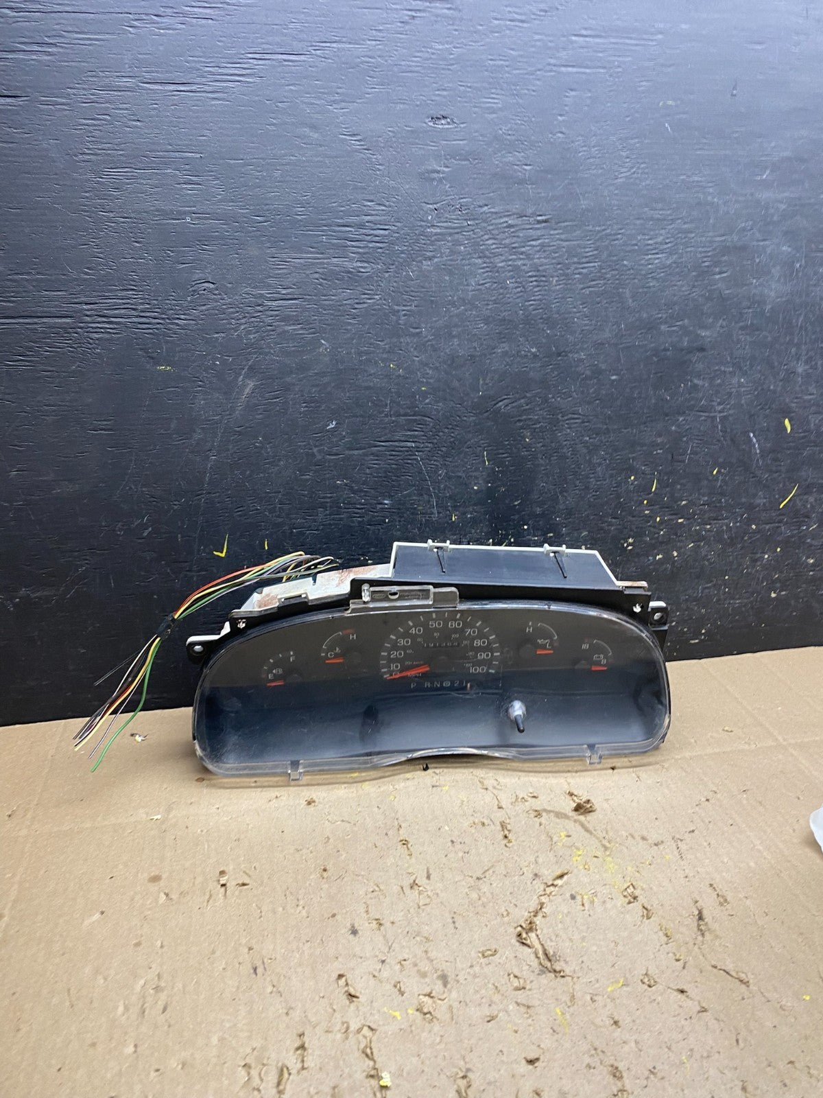 1997 to 2003 Ford Econoline E250 E350 Van Speedometer Instrument Cluster u51810