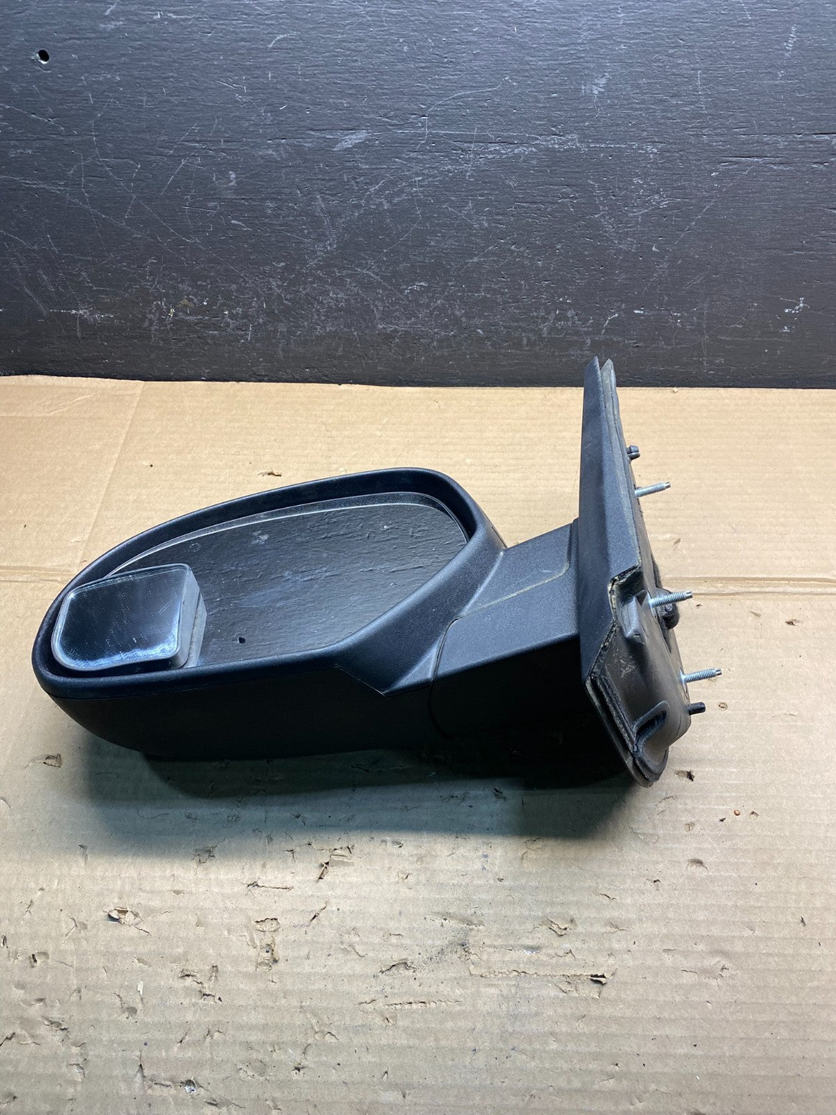 2007 to 2013 Chevrolet Tahoe Silverado Suburban Left Driver Mirror AC8821 DG6
