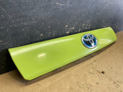 2012 2013 2014 Toyota Prius V Trunk Lid Liftgate Garnish Trim Panel OE AA5899 DG1
