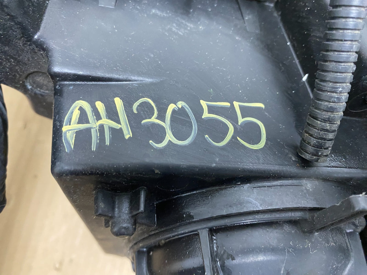 2016-2018 Chevrolet Equinox Left Driver LH Halogen Headlight AH3055 DW10