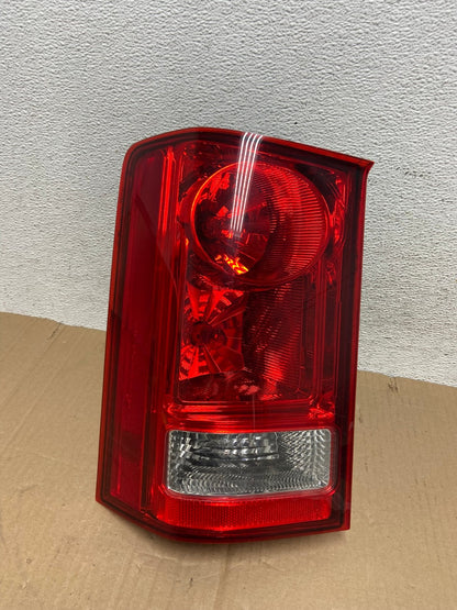 2009 to 2015 Honda Pilot Left Driver Lh Side Tail light AE8922 LK0