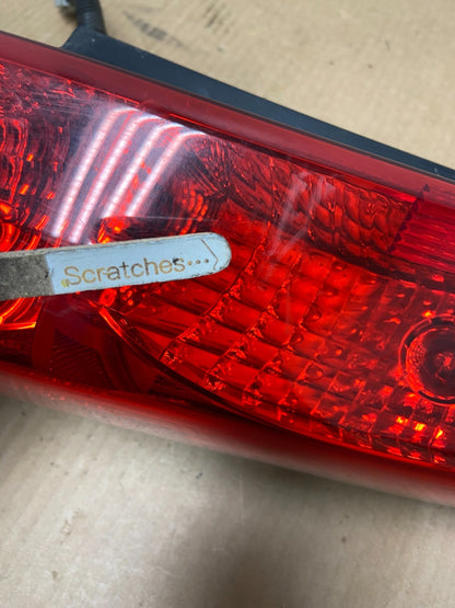 2005 to 2006 Honda Cr-v Crv Right Passenger Side Tail Light AI8511 LK3
