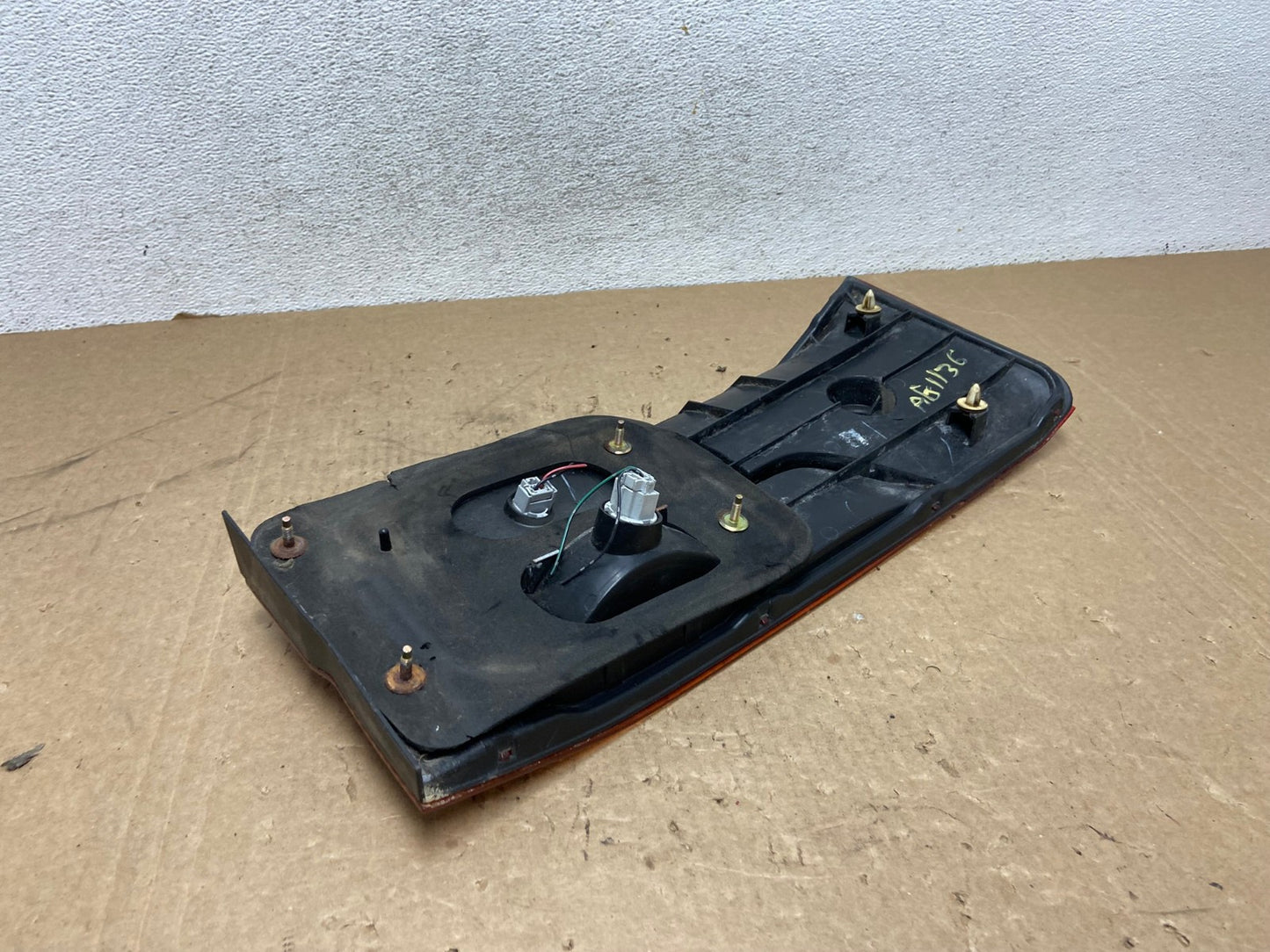 1999 2000 2001 Honda Odyssey Right Passenger RH Tail Light Inner AG1135 LK6