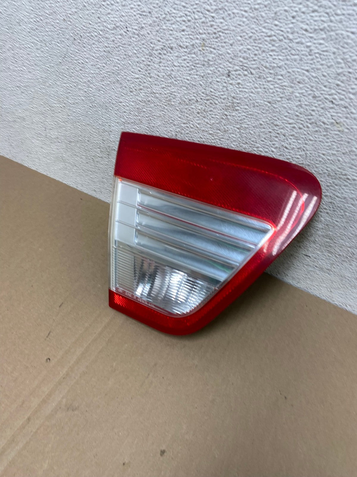 2006 - 2009 Mercury Milan Left Driver Lh Side Tail Light Inner AE6942 LK1