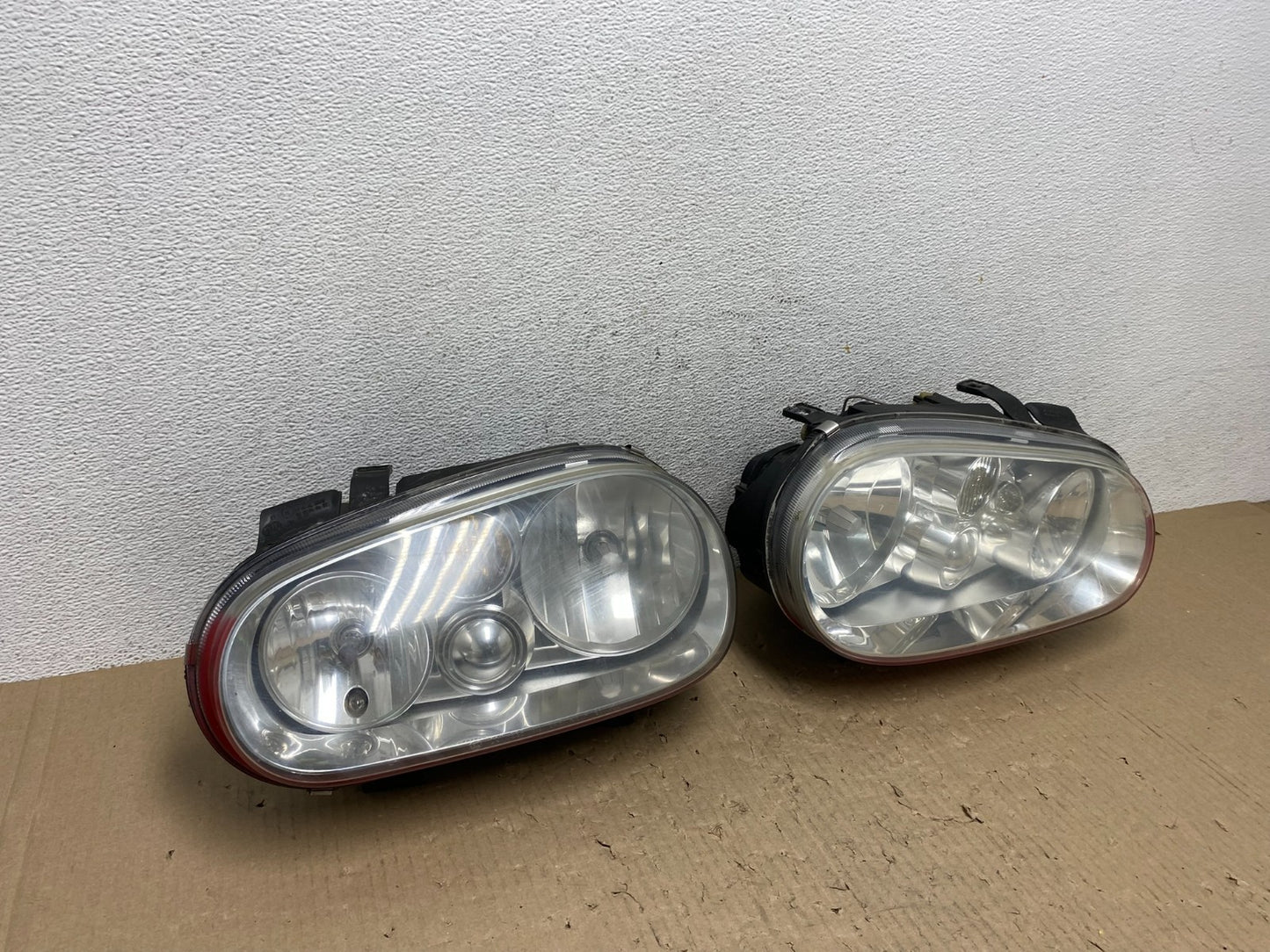 1997-2003 Volkswagen Golf MK4 Left+Right Side Halogen Headlights AE9758 DW2