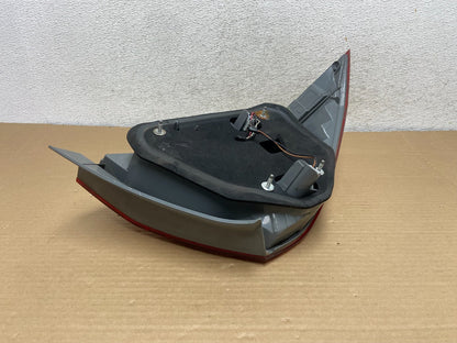 2006 - 2007 Honda Accord Right Passenger Side Tail light AG8846 DW4