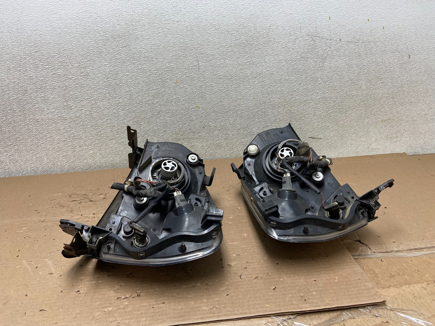 2003 2004 2005 Honda Pilot Left+Right Side Halogen Headlights AB1221 DG10