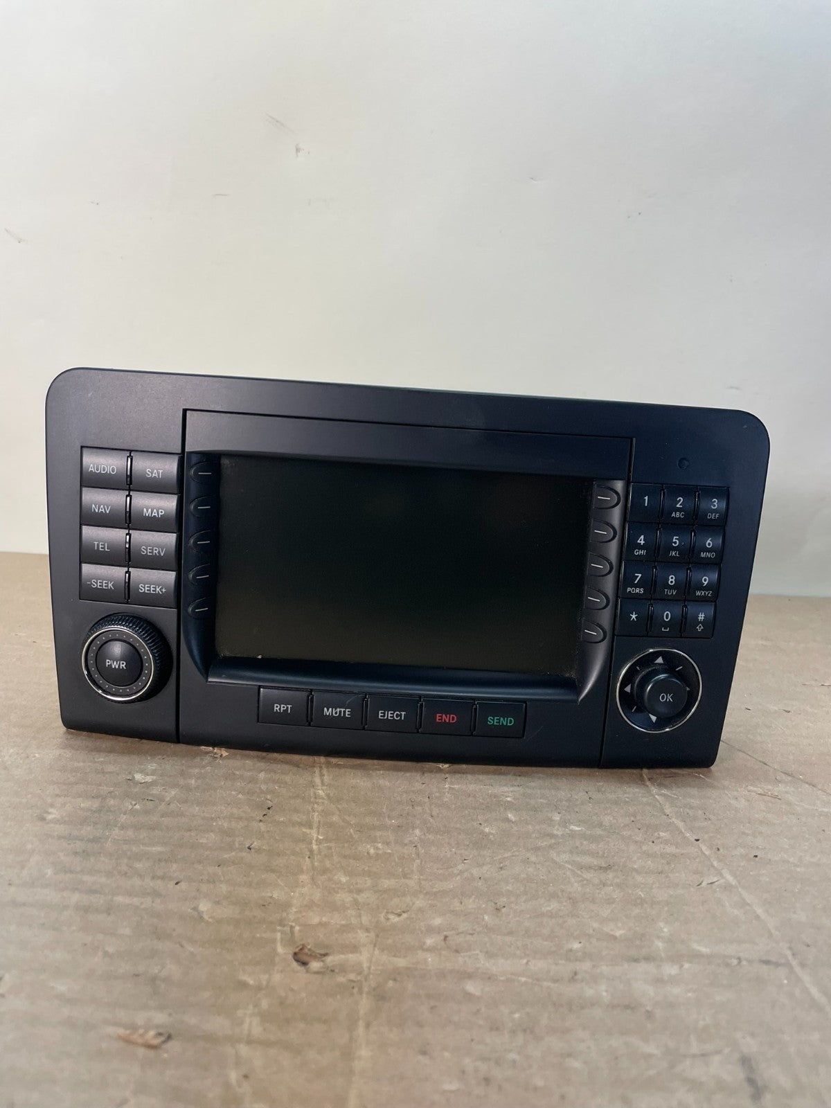 2006 2007 2008 Mercedes ML350 GL450 Radio Navigation Screen Display AI0555 DG0