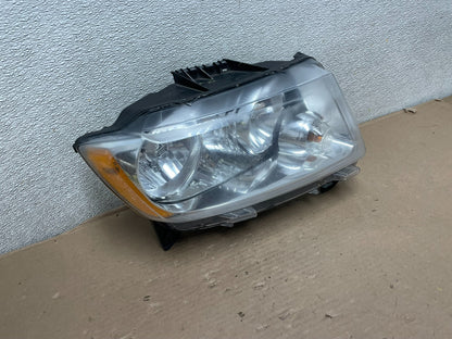 2011-2013 Jeep Grand Cherokee Right Passenger Halogen Headlight AA9957 DW2