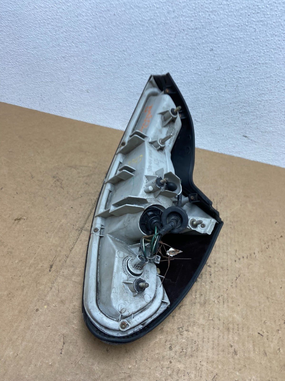 1997 to 2000 Dodge Avenger Left Driver LH Side Tail Light ac3343 DG5