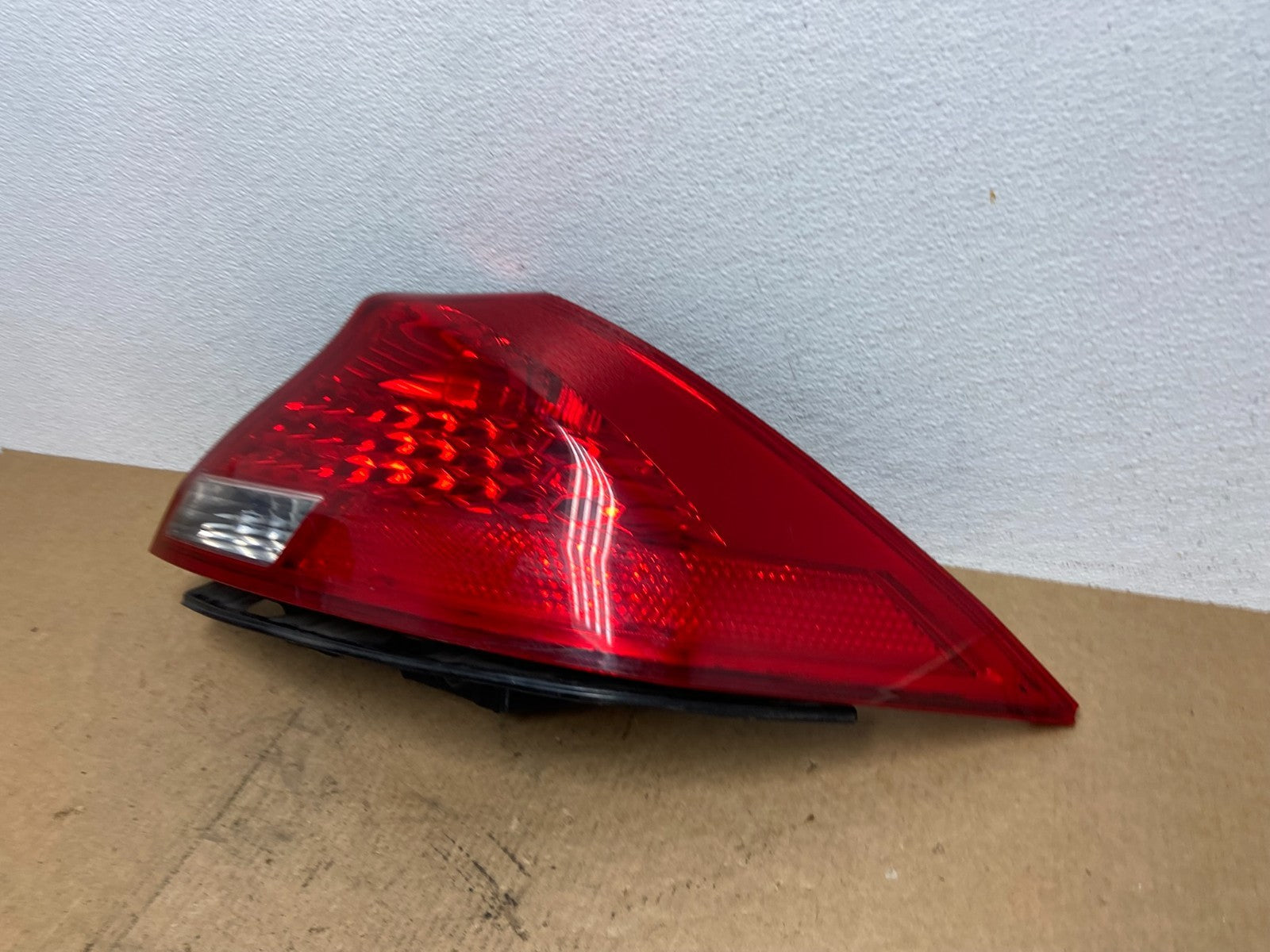 2006-2007 Honda Accord Coupe Right Passenger RH Side Tail light Oem AC3162 DW1